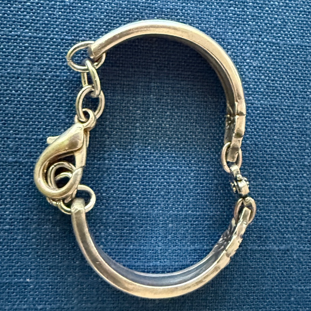 Silver Bracelet with Clasp